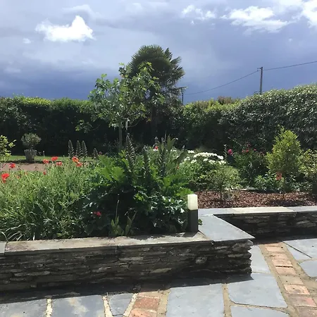 Lorali Oda ve Kahvaltı 3*